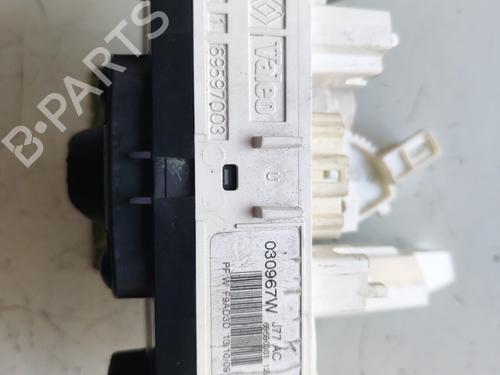 Climate control RENAULT CLIO III Hatchback Van (SB_, SR_) | BP31729471I5