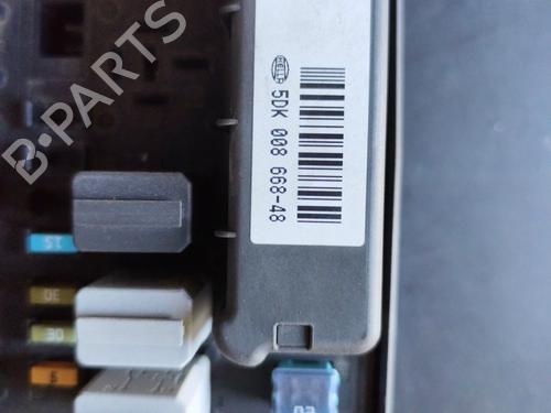 Fuse box OPEL ASTRA H Estate Van (L70) | BP31727968E1