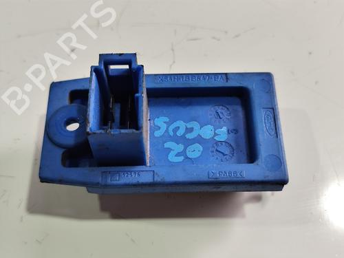 Used Electronic module FORD FOCUS I (DAW, DBW) [1998-2009]  31737755