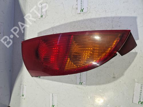 Used Left taillight FORD FOCUS I (DAW, DBW) [1998-2009]  31735461