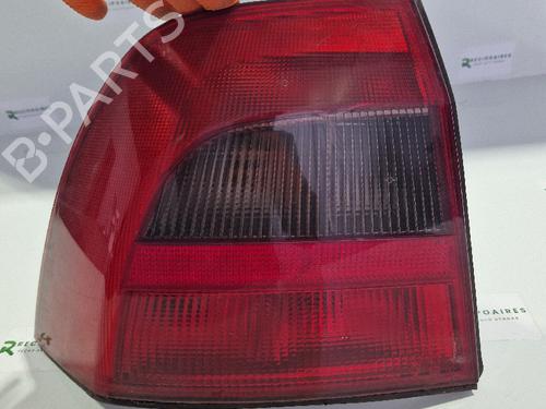 Used Left taillight OPEL VECTRA B (J96) [1995-2004]  31737157