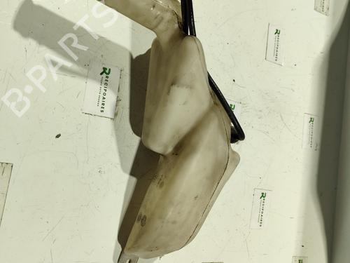 Used Windscreen washer tank OPEL ZAFIRA A MPV (T98) [1999-2006]  31730522