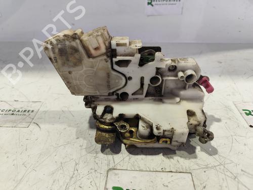 Used Rear left lock NISSAN PICK UP (D22) [1997-2026]  31734139