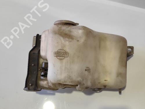 Used Windscreen washer tank NISSAN PICK UP (D21) [1985-2008]  31745838