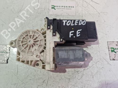 Used Left front window motor SEAT TOLEDO II (1M2) [1998-2006]  31730841
