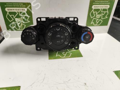 Used Climate control FORD FIESTA VI (CB1, CCN) [2008-2026]  31729244
