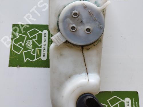 Used Windscreen washer tank MERCEDES-BENZ C-CLASS (W202) [1993-2000]  31728523