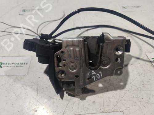 Used Front left lock MERCEDES-BENZ C-CLASS (W202) [1993-2000]  31733496