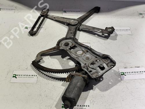 Used Front left window mechanism Front left window mechanism MERCEDES-BENZ C-CLASS (W202) [1993-2000] 31735742 31735742