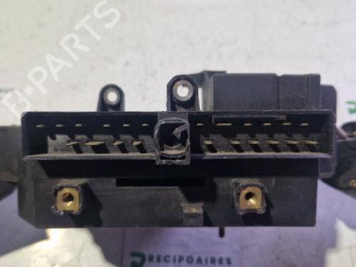 Used Headlight switch TOYOTA YARIS (_P1_) [1999-2005]  31732715