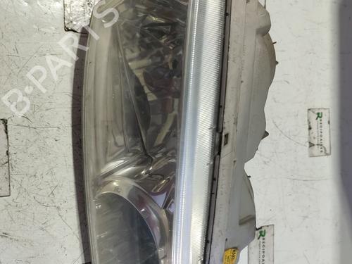 Højre forlygte HYUNDAI H-1 / STAREX Bus (A1) [1997-2026]  31730874