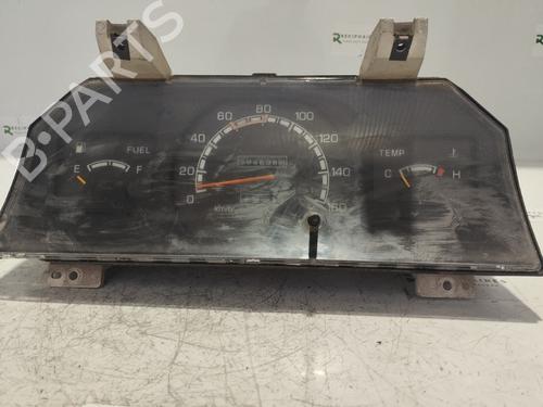 Used Instrument cluster Instrument cluster 31727118 31727118