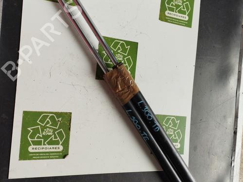 Used Tailgate lift support MITSUBISHI L 300 / DELICA II Platform/Chassis (L03_P) [1980-2026]  31728948