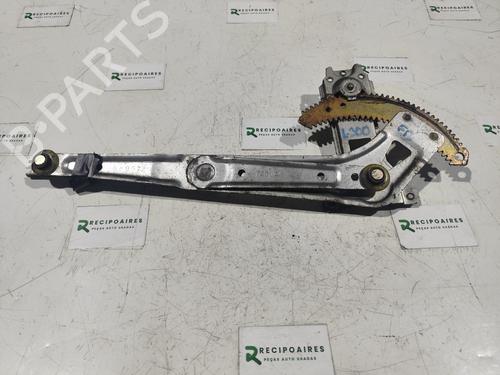 Used Front right window mechanism Front right window mechanism MITSUBISHI L 300 / DELICA II Platform/Chassis (L03_P) [1980-2026] 31731892 31731892