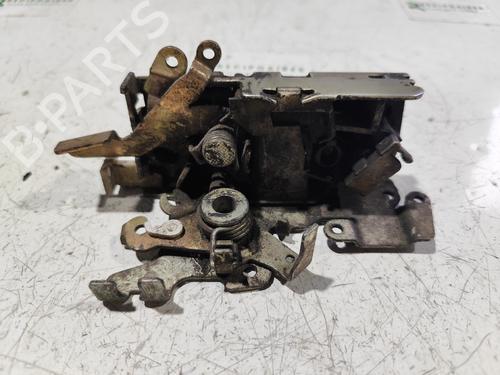 Used Front left lock MERCEDES-BENZ VITO Van (W638) [1997-2003]  31733516