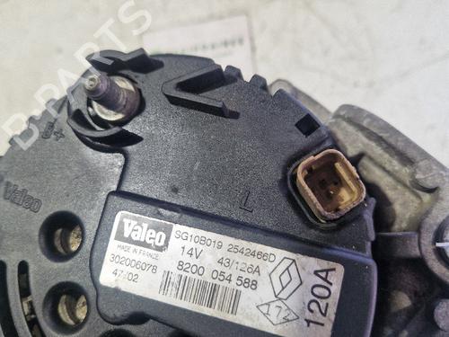 Used Alternator RENAULT MEGANE I Grandtour (KA0/1_) [1999-2003]  31734055