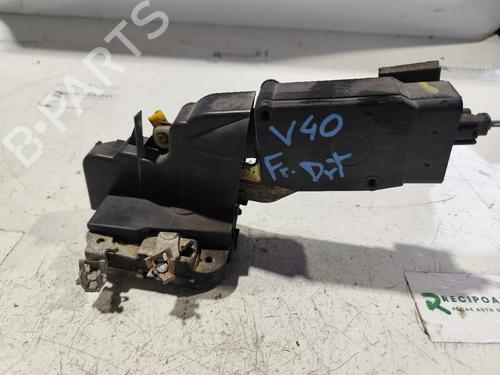 Used Front right lock VOLVO V40 Estate (645) [1995-2004]  31733574