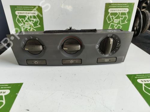 Klimabedienteil für VOLVO V40 Estate (645) [1995-2004]  31729030