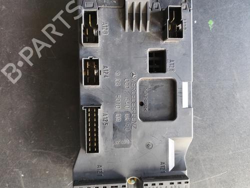 Used Fuse box MERCEDES-BENZ VITO Bus (W638) [1996-2003]  31727720