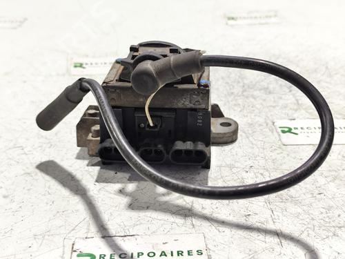 Used Ignition coil RENAULT MEGANE I (BA0/1_) [1995-2004]  31744189
