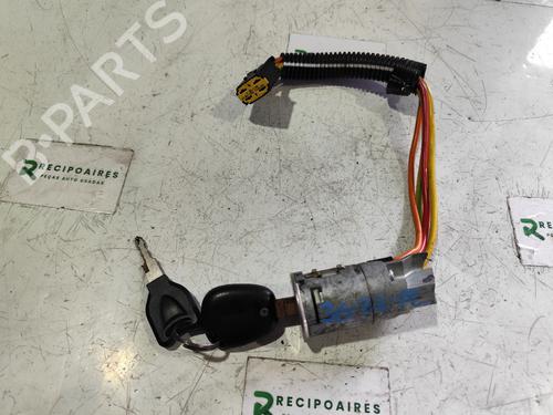 Used Switch RENAULT MEGANE I (BA0/1_) [1995-2004]  31733758