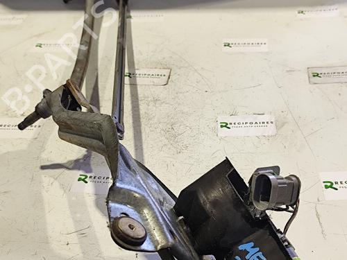 Used Front wiper motor RENAULT MEGANE I (BA0/1_) [1995-2004]  31734452