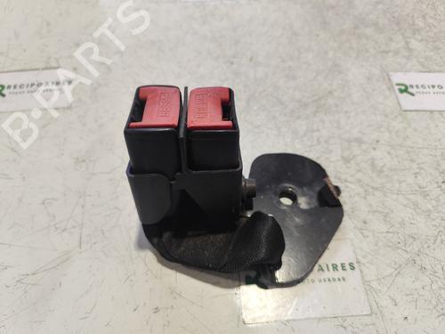 Used Rear center seatbelt RENAULT CLIO II (BB_, CB_) [1998-2016]  31743914