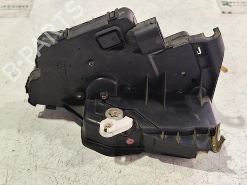 Højre fortil lås BMW 3 Touring (E46) [1999-2005]  31734360