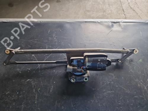 Used Front wiper motor RENAULT CLIO I Hatchback Van (S57_) [1991-1998]  31726559