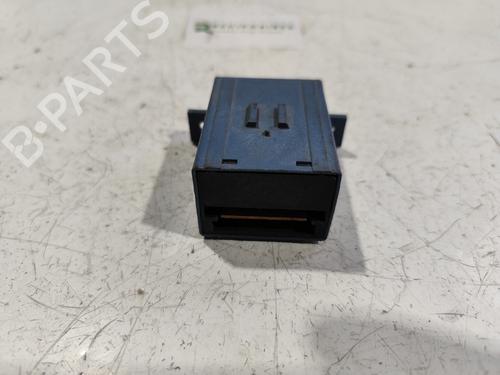 Elektronik Modul für RENAULT CLIO I Hatchback Van (S57_) [1991-1998]  31732956
