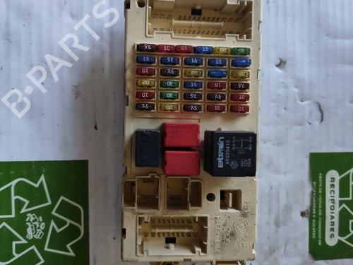 Used Fuse box Fuse box FIAT PUNTO (188_) [1999-2012] 31728370 31728370
