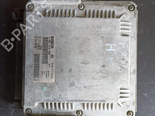 Used Engine control unit (ECU) PEUGEOT 306 (7B, N3, N5) [1993-2003]  31726786