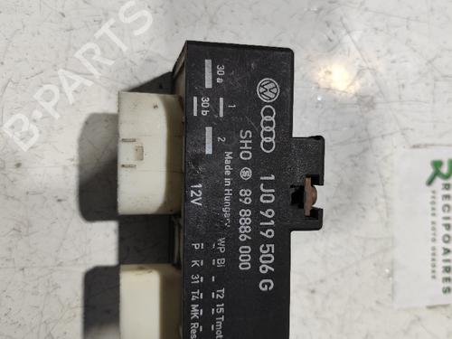 Used Electronic module SEAT CORDOBA Vario (6K5) [1996-2002]  31732803