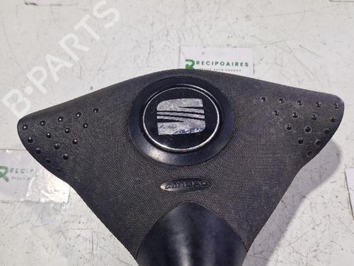 Used Driver airbag SEAT IBIZA II (6K1) [1993-2002]  31733452