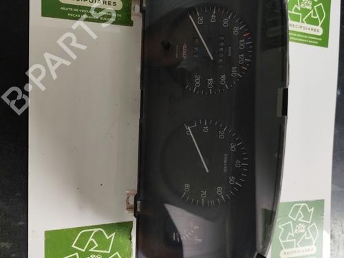 Used Instrument cluster Instrument cluster 31728562 31728562