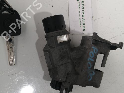 Used Switch VW POLO (6N2) [1999-2001]  31730147
