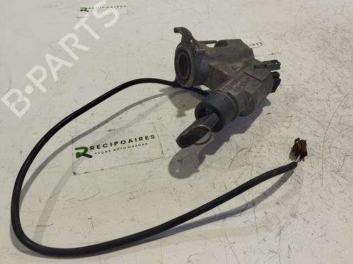 Used Switch VW POLO (6N2) [1999-2001]  31741246