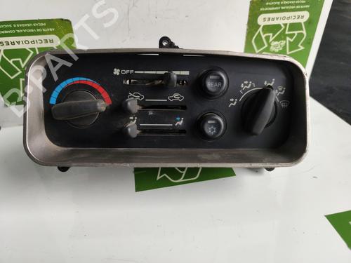 Used Climate control Climate control MITSUBISHI L400 Van (PD_W, PC_W, PB_V, PA_W, PA_V) [1994-2007] 31728992 31728992