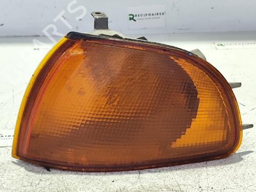 Blinker vorne links für MITSUBISHI L400 Van (PD_W, PC_W, PB_V, PA_W, PA_V) [1994-2007]  31744933