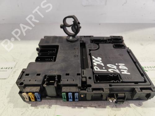 Used Fuse box PEUGEOT 206 Hatchback (2A/C) [1998-2012]  31736398