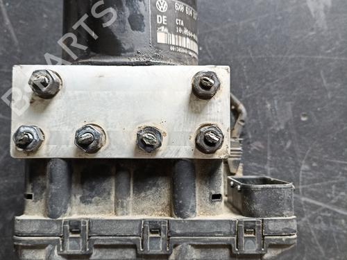 Used ABS pump VW POLO (6N2) [1999-2001]  31727145
