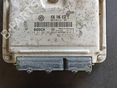 Used Engine control unit (ECU) SEAT LEON (1M1) [1999-2006]  31726111