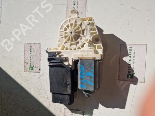 Used Right front window motor SEAT LEON (1M1) [1999-2006]  31730852