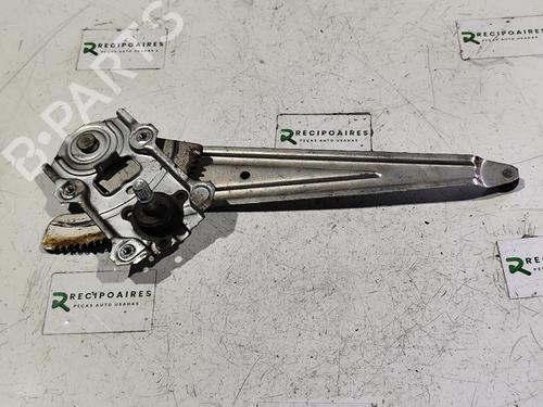 Used Rear right window mechanism Rear right window mechanism TOYOTA YARIS (_P1_) [1999-2005] 31735646 31735646