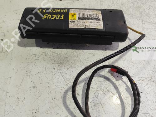 Used Right seat airbag FORD FOCUS I (DAW, DBW) [1998-2009]  31740193