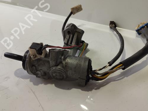 Used Switch HYUNDAI H-1 Van (A1) [1997-2008]  31746243