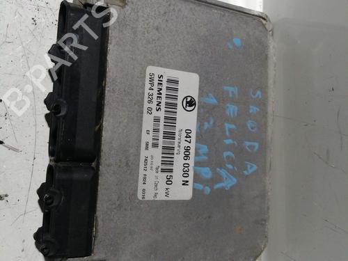 Used Engine control unit (ECU) Engine control unit (ECU) SKODA FELICIA I (6U1) [1994-1998] 31729708 31729708