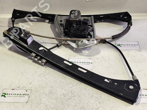 Used Front right window mechanism MERCEDES-BENZ C-CLASS (W203) [2000-2007]  31735974