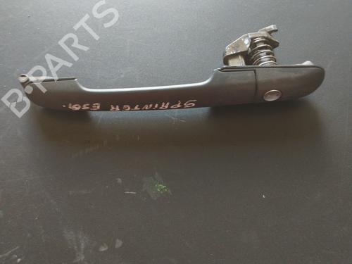Used Front left exterior door handle MERCEDES-BENZ SPRINTER 2-t Van (B901, B902) [1995-2006]  31727621