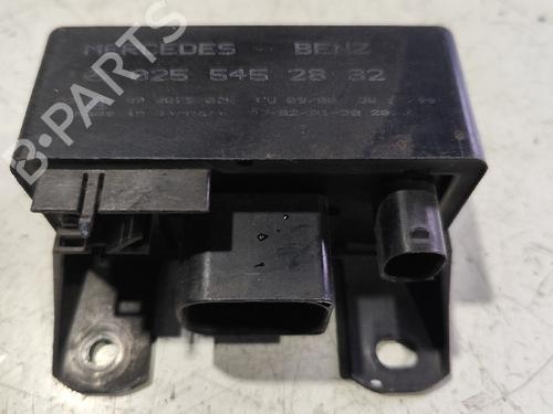 Used Electronic module MERCEDES-BENZ SPRINTER 2-t Van (B901, B902) [1995-2006]  31733220